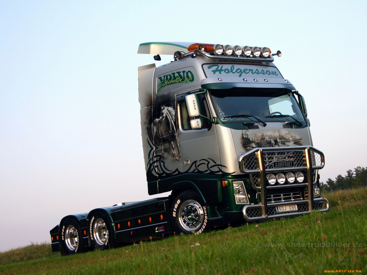 , volvo, trucks